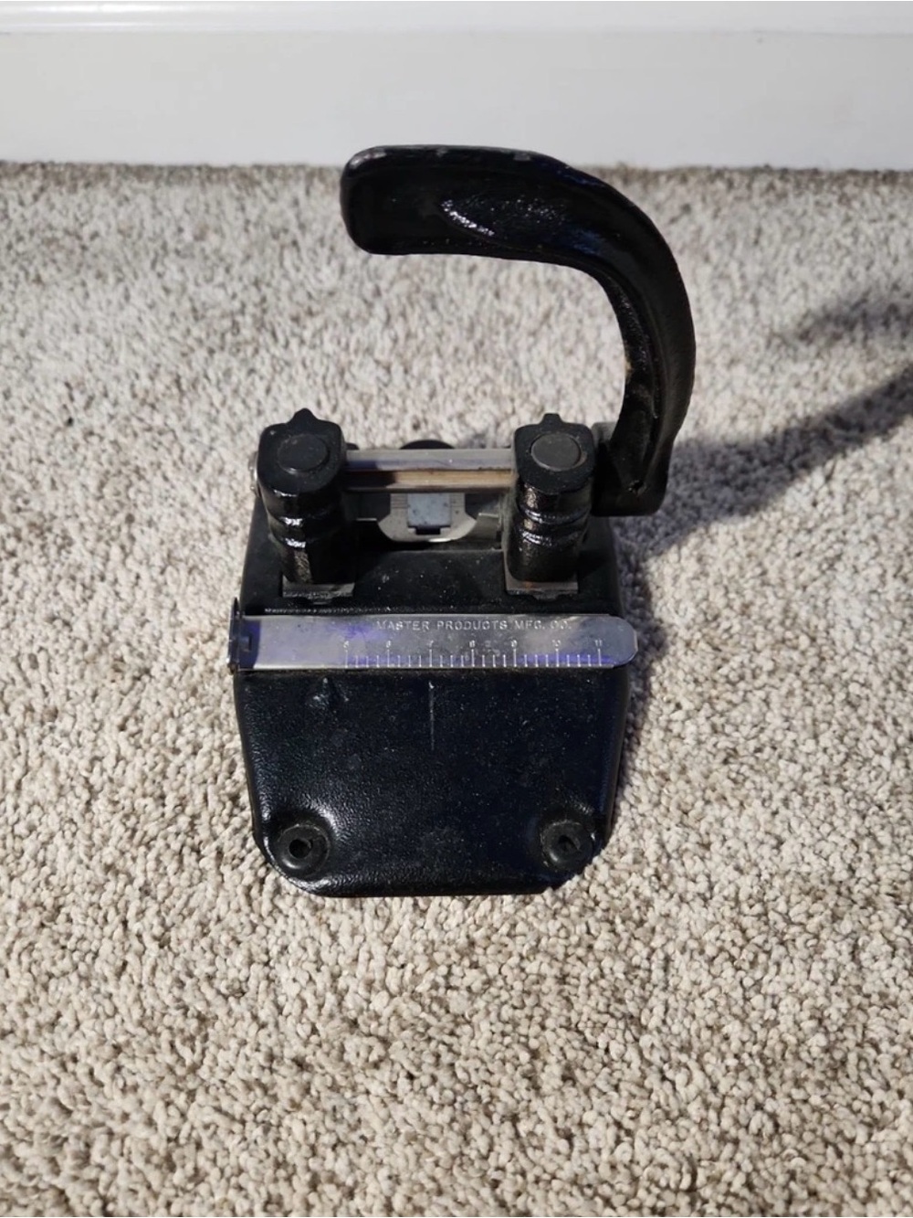 Vintage Wilson Jones Marvel 60 Cast Iron 2 Hole Paper Punch Industrial Office...